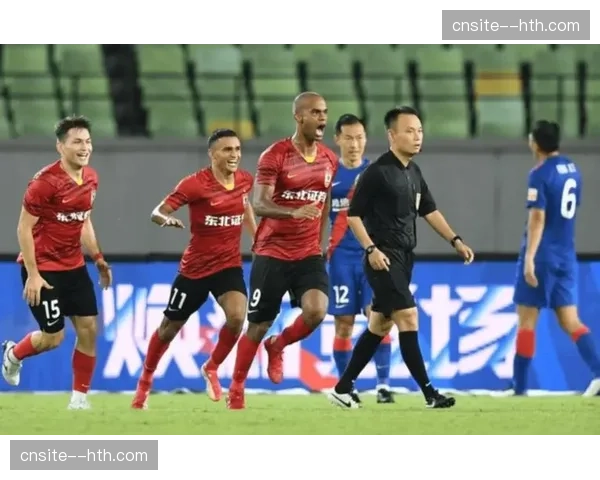 上海申花7场进16球失8球 攻守平衡助积分榜攀升